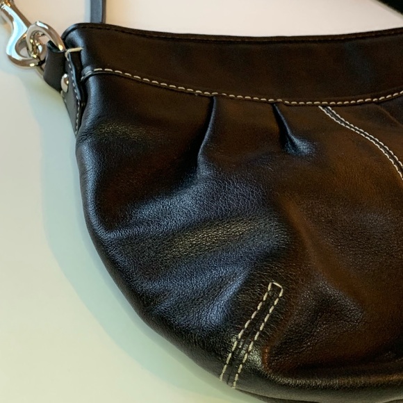 Coach Black Leather Crossbody - Picture 4 of 8